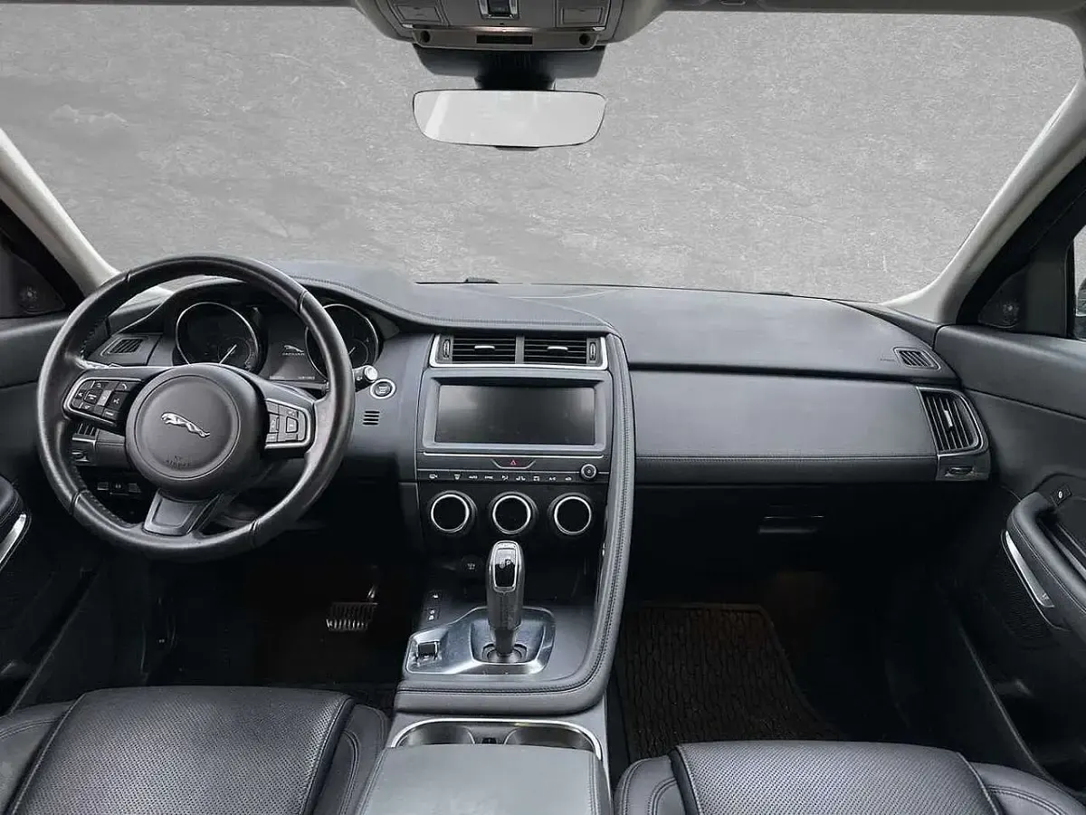 Gebraucht Jaguar E-Pace S 181 PS (133 kW) 2018 Grau SUV