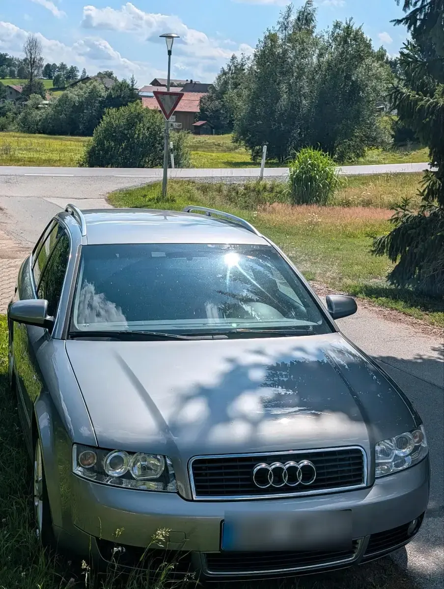 Gebraucht Audi A4 136 PS (100 kW) 2004 Silber Kombi