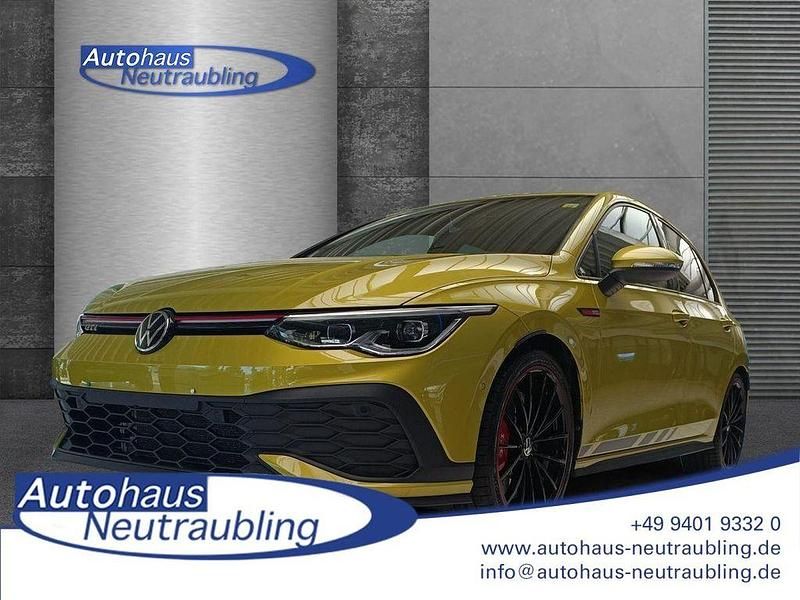 Limonengelb metllic Gebraucht 2022 VW Golf VIII GTI Clubsport Limousine | 33.990 € (Fairer Preis) - Bild 1/4