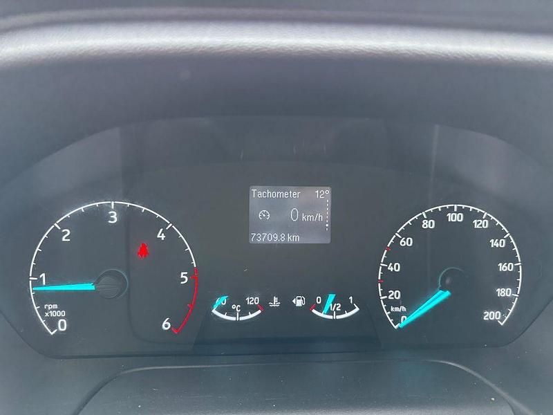 Gebraucht Ford Transit Custom 107 PS (78 kW) 2020 Weiß Van / Kleinbus