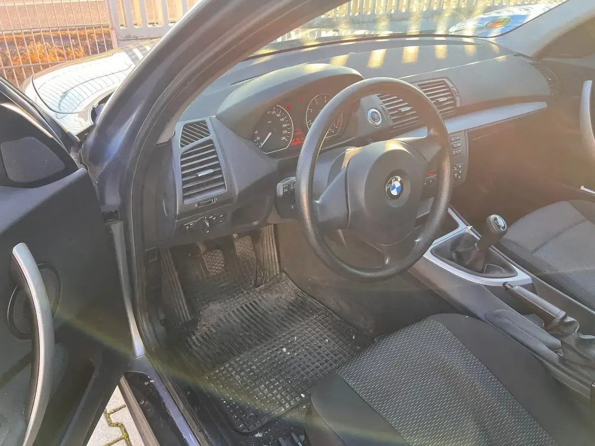 Gebraucht BMW 116 116 PS (85 kW) 2005 Grau Kleinwagen
