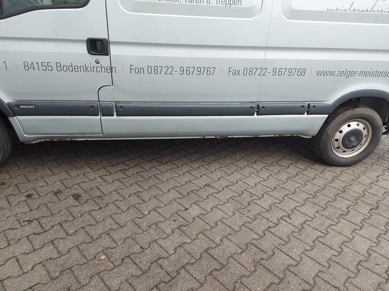 Gebraucht Opel Movano 146 PS (107 kW) 2008 Silber Van