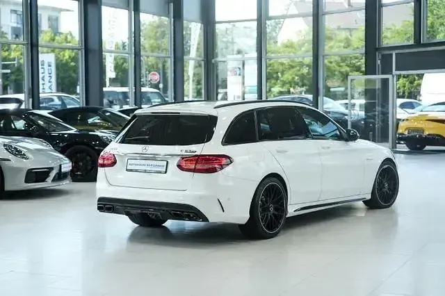 Gebraucht Mercedes C63 AMG AMG line 476 PS (350 kW) 2017 Polarweiss Kombi