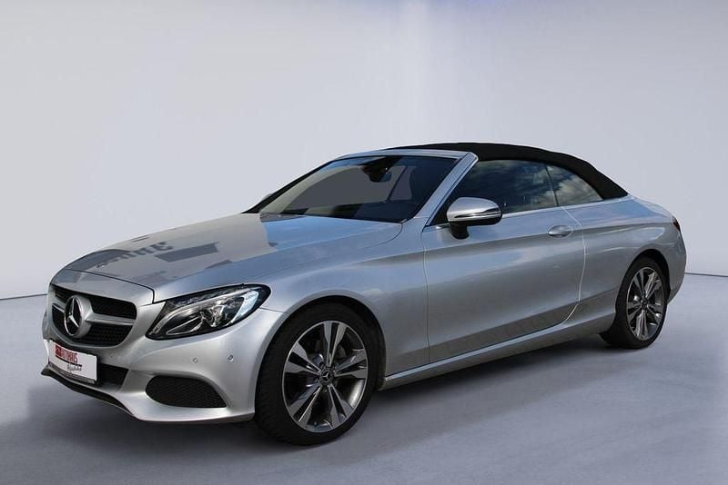 Gebraucht Mercedes C220 Edition 170 PS (125 kW) 2017 Silber Cabrio