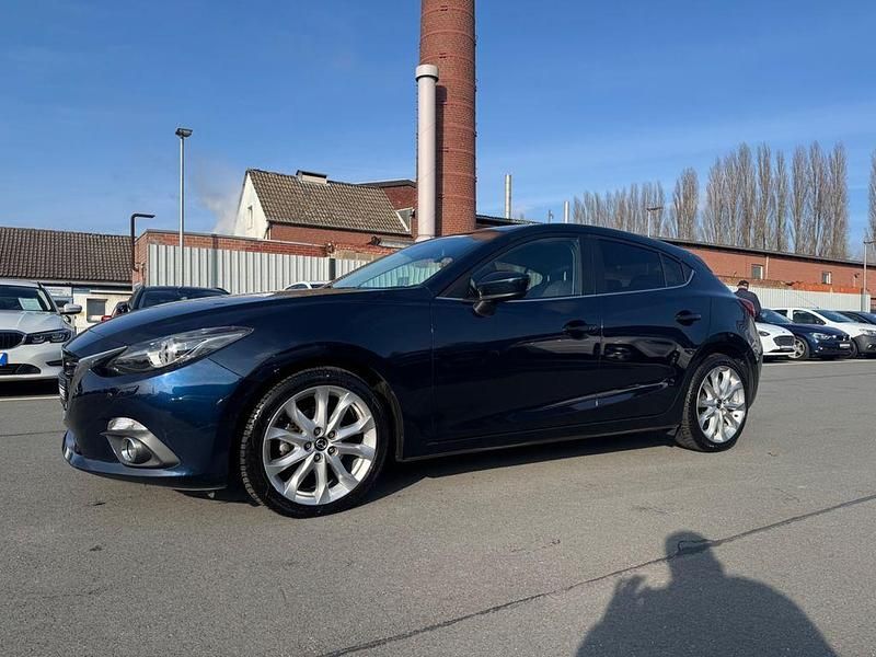 Gebraucht Mazda 3 Center-Line 150 PS (110 kW) 2014 Blau Limousine