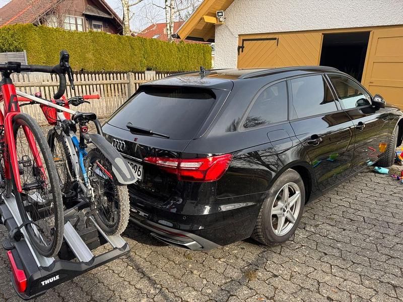 Gebraucht Audi A4 S-Line 163 PS (119 kW) 2020 Schwarz Kombi