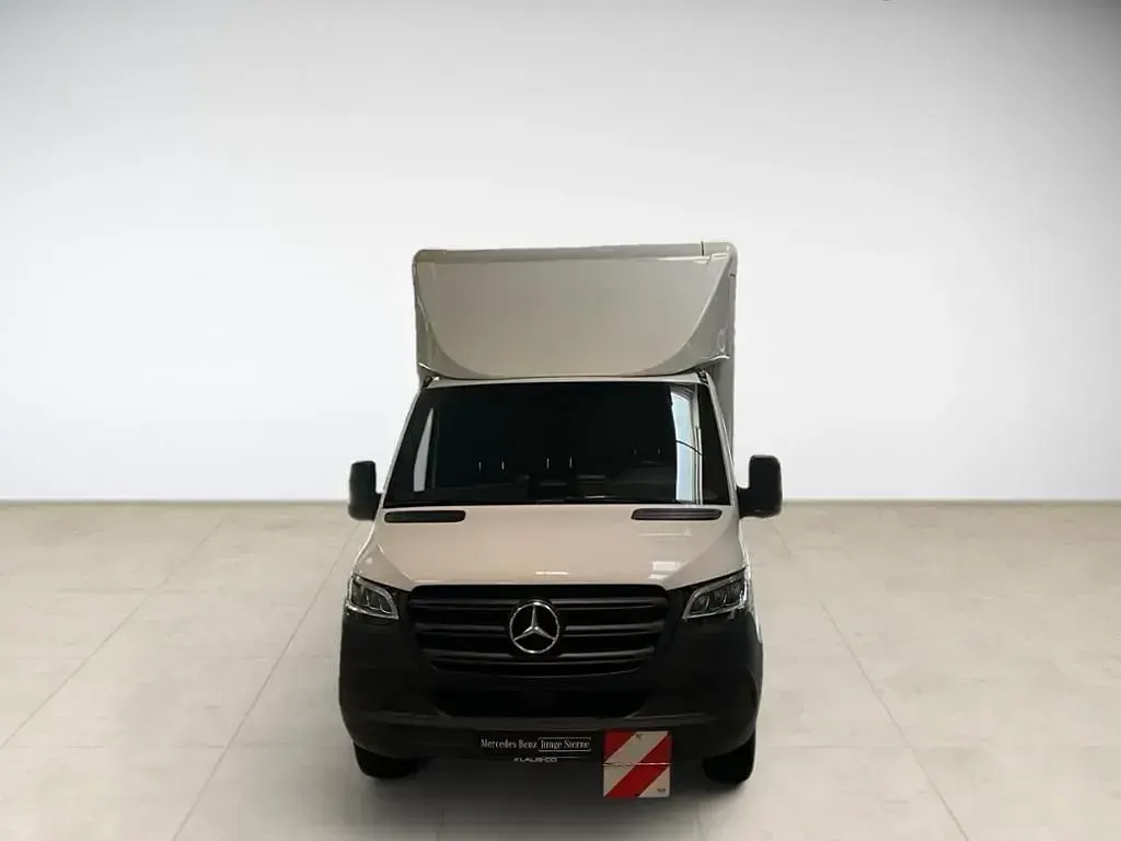 Gebraucht Mercedes Sprinter 170 PS (125 kW) 2025 Arktikweiß Van