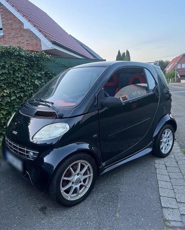 Schwarz Gebraucht 1999 Smart ForTwo Coupé Kleinwagen | 1.099 € (Guter Preis) - Bild 1/4