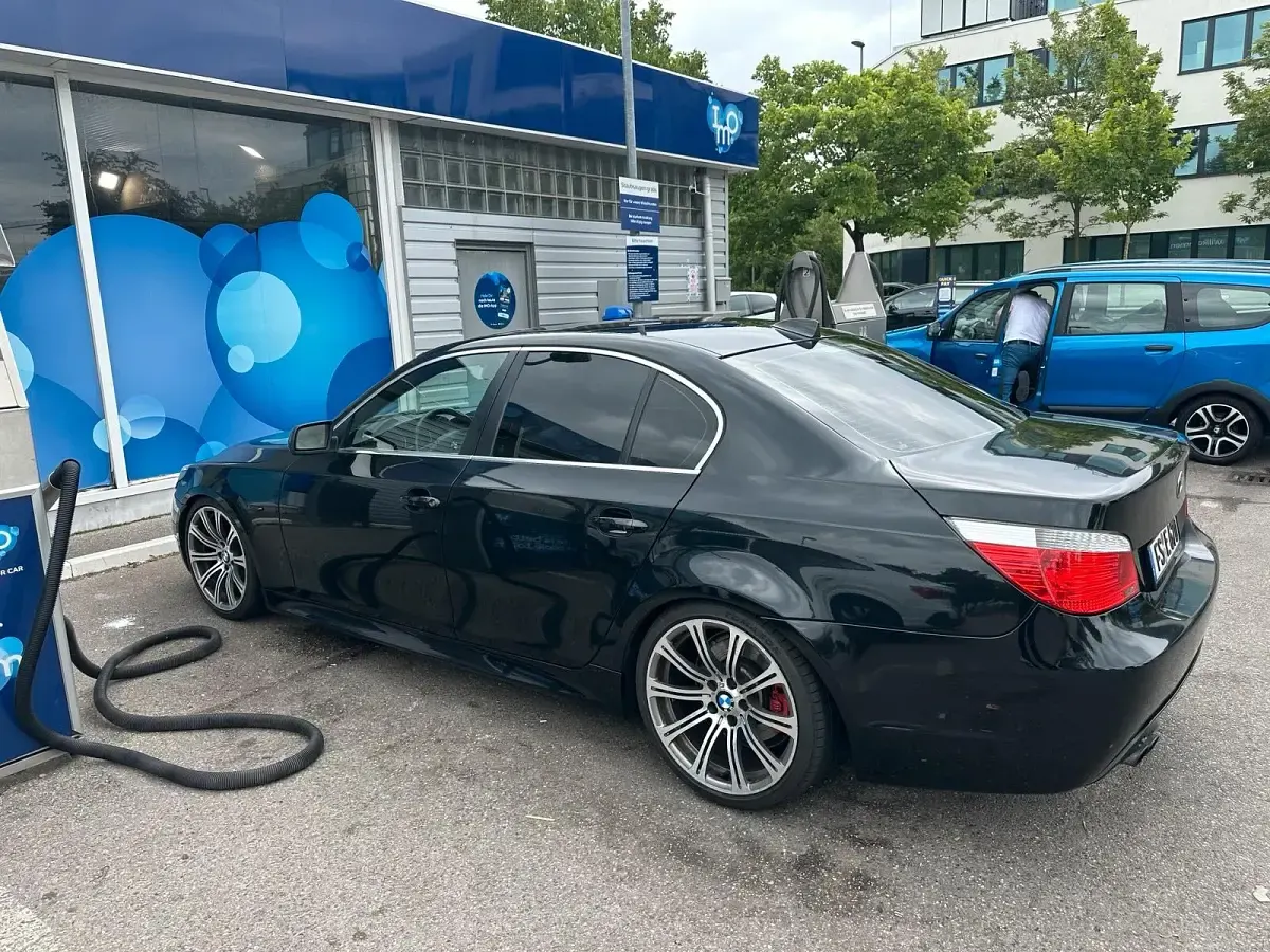 Gebraucht BMW 525 218 PS (160 kW) 2006 Schwarz Limousine