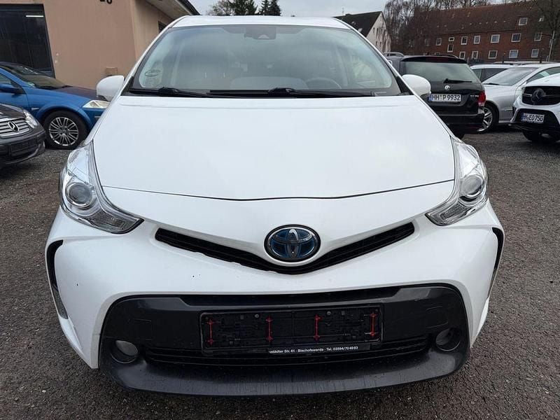 Weiß Gebraucht 2020 Toyota Prius+ Comfort Van / Kleinbus | 14.950 € (Fairer Preis) - Bild 1/4
