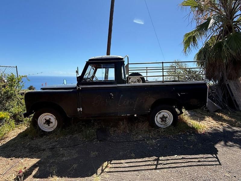 Schwarz Gebraucht 1970 Land Rover 2 SUV | 11.000 € - Bild 1/4