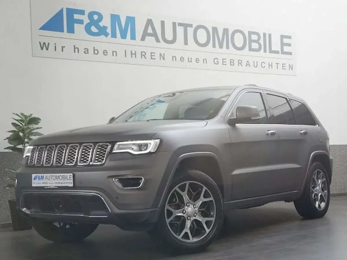 Gebraucht Jeep Grand Cherokee Overland 250 PS (183 kW) 2020 Grau SUV