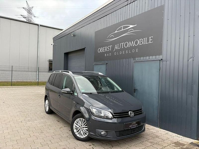 Grau Gebraucht 2015 VW Touran Cup Van / Kleinbus | 10.450 € (Fairer Preis) - Bild 1/4