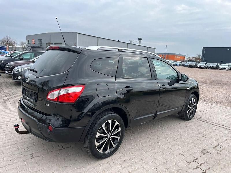 Gebraucht Nissan Qashqai +2 Acenta 103 PS (75 kW) 2010 Schwarz SUV