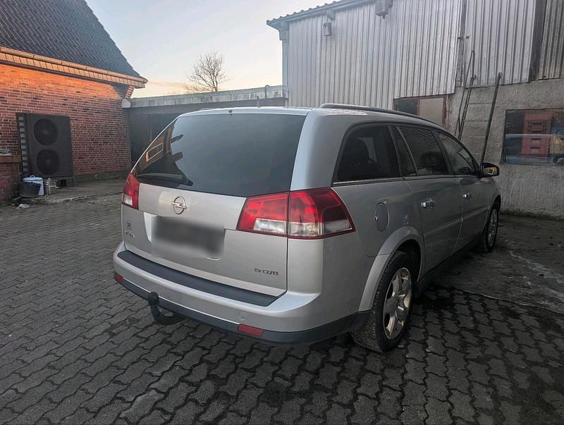 Gebraucht Opel Vectra 150 PS (110 kW) 2009 Silber Kombi