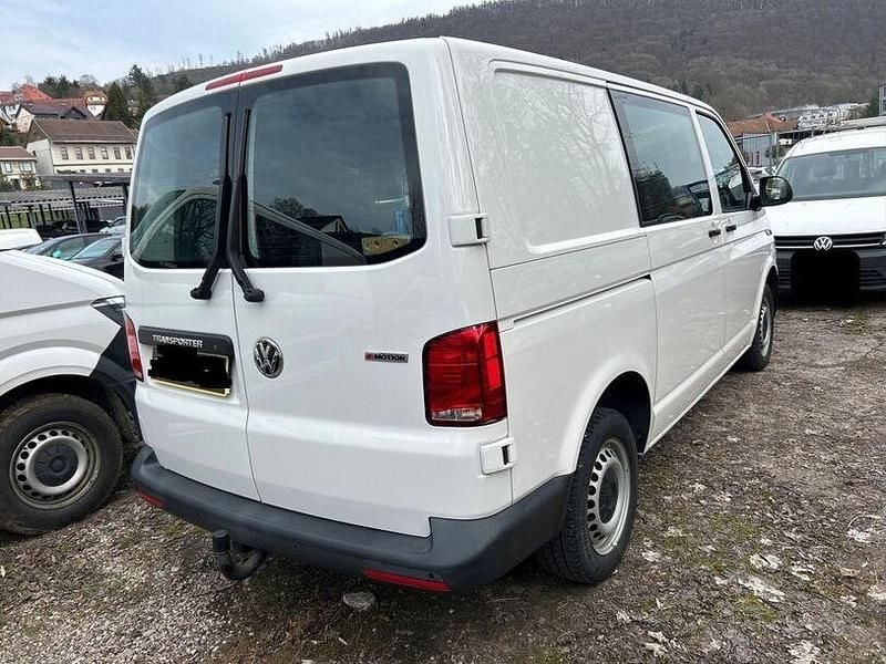 Gebraucht VW T6.1 150 PS (110 kW) 2021 Weiß Van