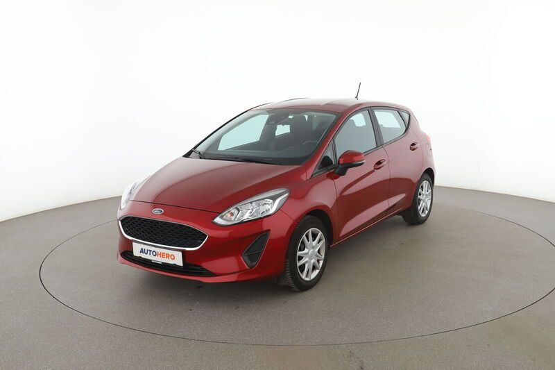 Rot Gebraucht 2018 Ford Fiesta Trend Kleinwagen | 8.910 € (Guter Preis) - Bild 1/4