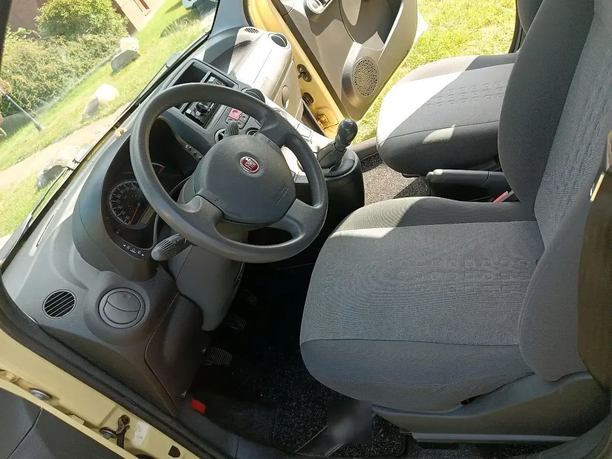Gebraucht Fiat Panda 69 PS (50 kW) 2012 Gelb Kleinwagen
