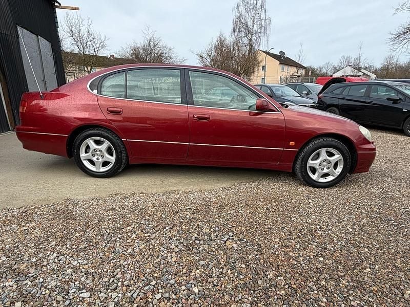 Gebraucht Lexus GS300 222 PS (163 kW) 1998 Rot Limousine
