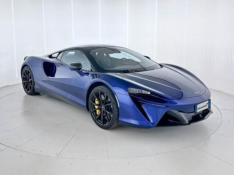 Violett Gebraucht 2024 McLaren Artura | 218.500 € (Superpreis) - Bild 1/4
