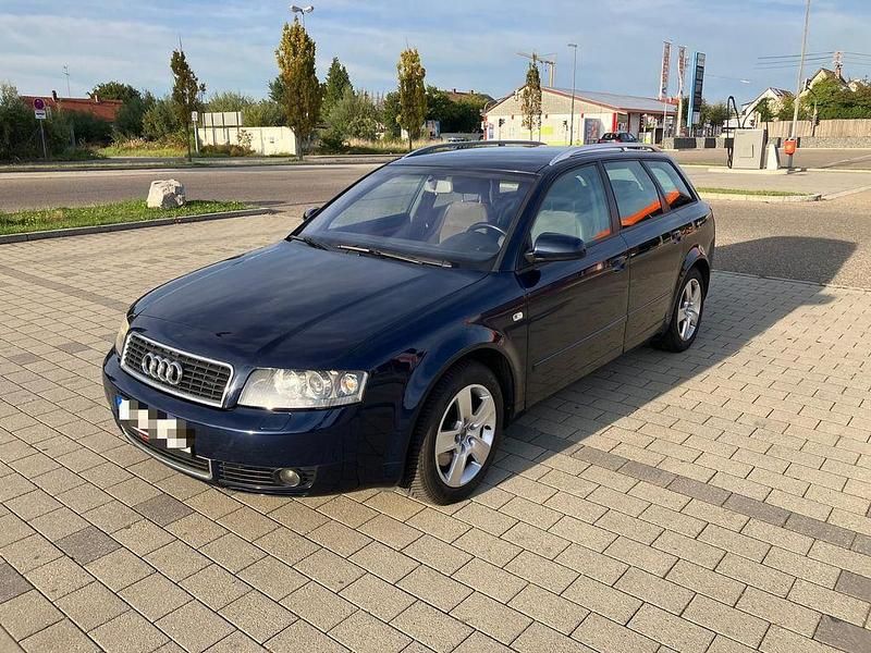 Blau Gebraucht 2004 Audi A4 Kombi | 3.280 € (Fairer Preis) - Bild 1/4