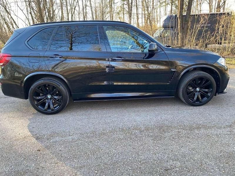 Schwarz Gebraucht 2015 BMW X5 SUV | 21.455 € (Superpreis) - Bild 1/4