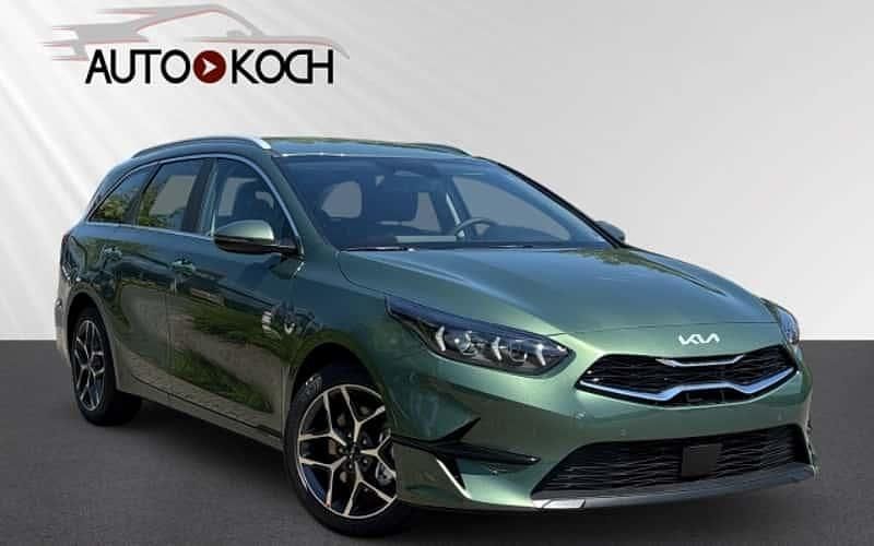 Grün Gebraucht 2025 Kia Ceed Sportswagon Spirit Kombi | 27.777 € (Guter Preis) - Bild 1/4