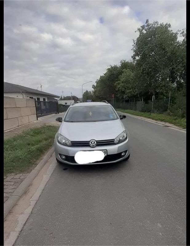 Silber Gebraucht 2013 VW Golf VII Kombi | 5.500 € (Fairer Preis) - Bild 1/4