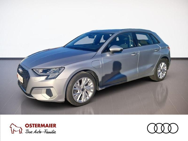 Gebraucht Audi A3 Advanced Plus 204 PS (150 kW) 2021 Florettsilber Limousine