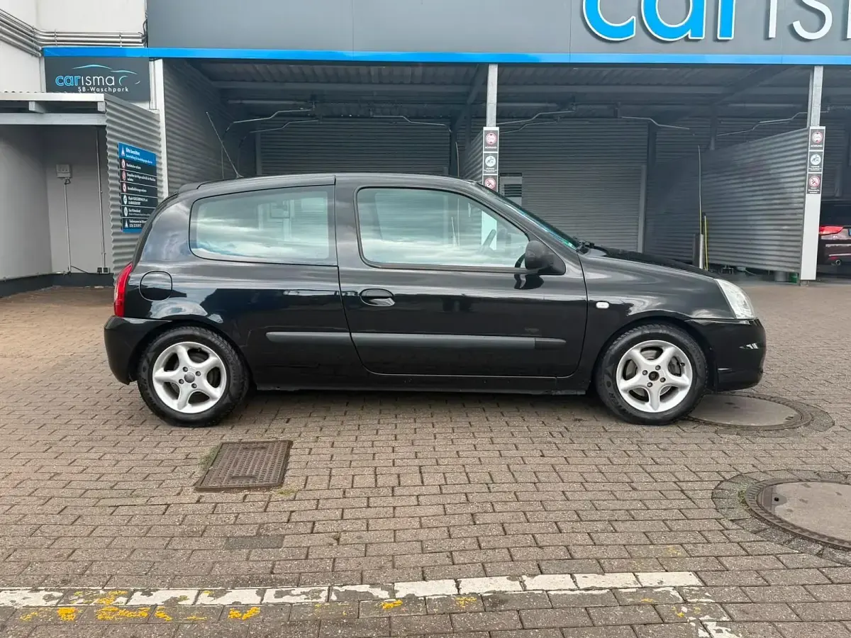 Gebraucht Renault Clio Campus 58 PS (42 kW) 2009 Schwarz Kleinwagen