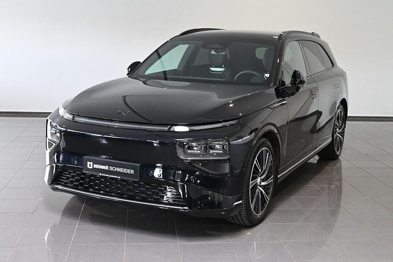 Schwarz Gebraucht 2025 XPENG G9 AWD Performance SUV | 59.850 € (Superpreis) - Bild 1/4