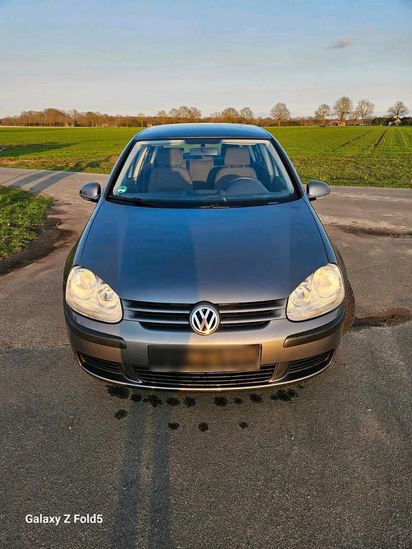 Gebraucht VW Golf IV 90 PS (66 kW) 2004 Kleinwagen