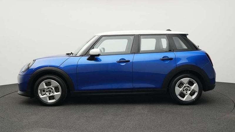 Usata Mini Cooper Classic 156 CV (114 kW) 2024 Blu Utilitaria