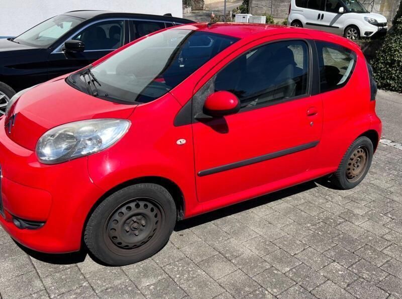 Rot Gebraucht 2010 Citroën C1 Advance Kleinwagen | 1.200 € (Superpreis) - Bild 1/4