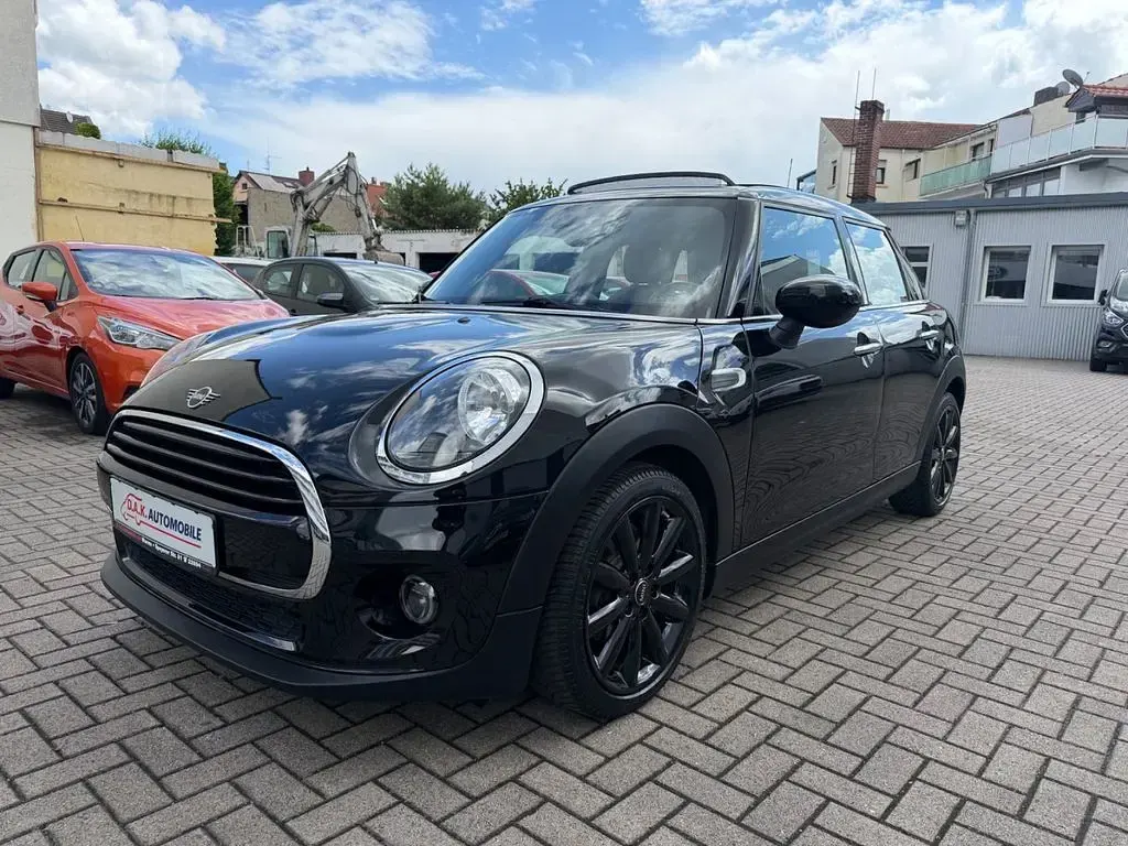 Gebraucht Mini Cooper 136 PS (100 kW) 2020 Schwarz Kleinwagen