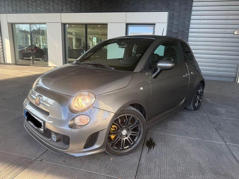 Grau Gebraucht 2013 Abarth 500 Limousine | 6.900 € (Fairer Preis) - Bild 1/4