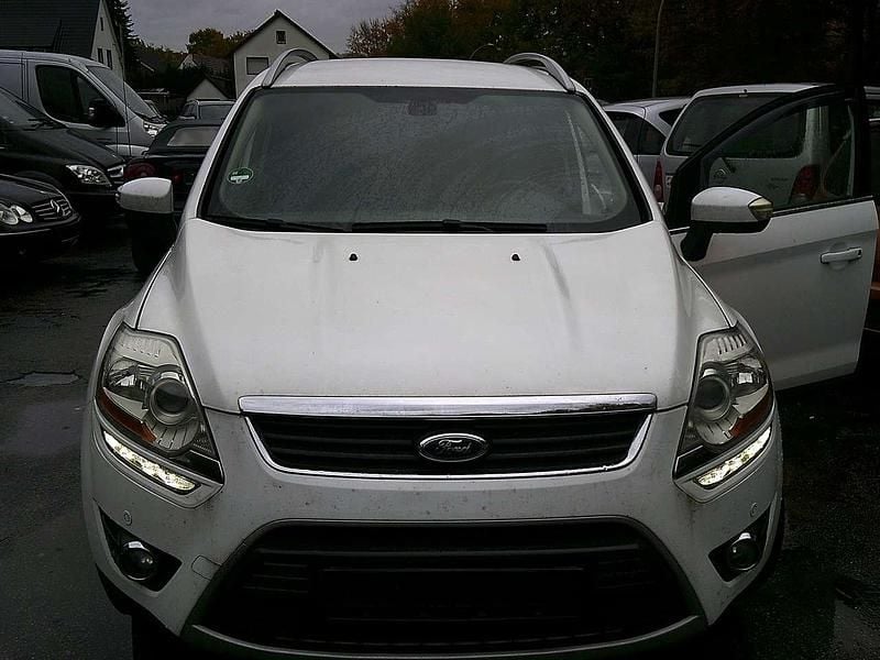 Gebraucht Ford Kuga Titanium 163 PS (119 kW) 2012 Frozen white SUV