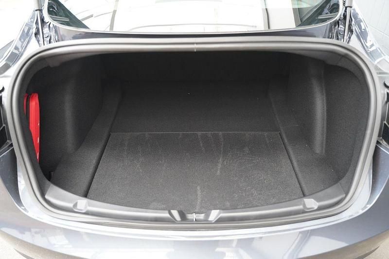 Gebraucht Tesla Model 3 Standard Range 239 kW (325 PS) 2019 Grau Limousine