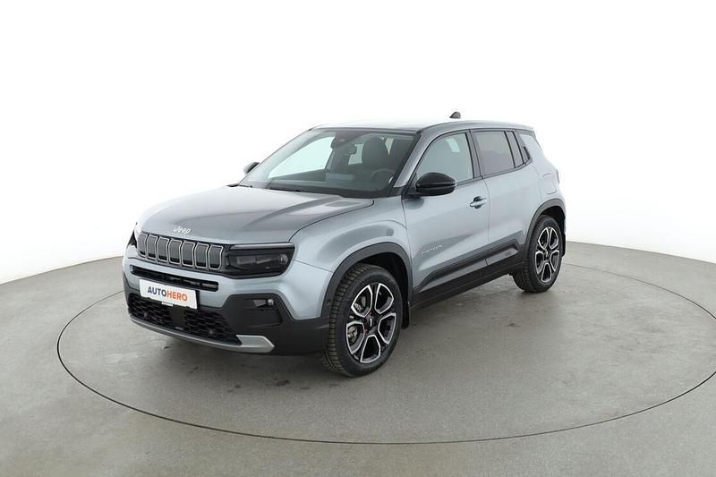 Grau Gebraucht 2025 Jeep Avenger Summit SUV | 26.390 € - Bild 1/3