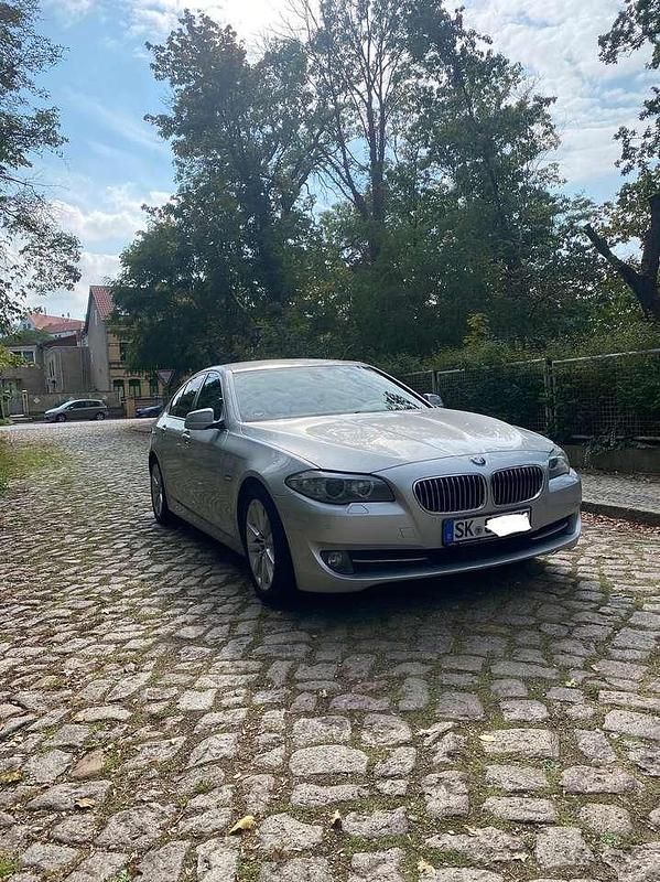 Gebraucht 2011 BMW 520 Sport Line Limousine | 9.500 € (Etwas zu teuer) - Bild 1/4
