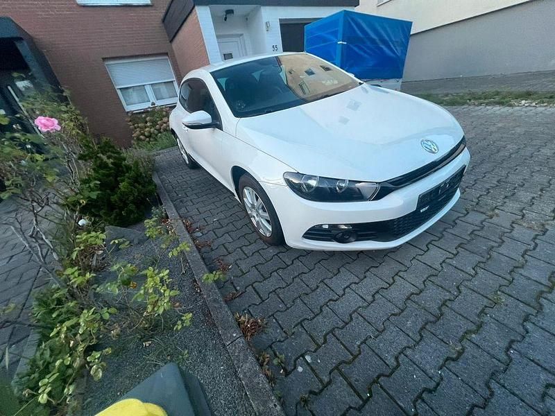 Gebraucht VW Scirocco 160 PS (117 kW) 2009 Weiß Coupé