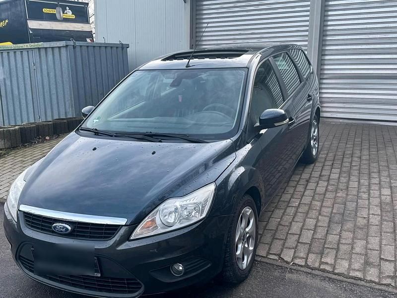 Gebraucht Ford Focus Titanium 125 PS (91 kW) 2009 Grau Kombi