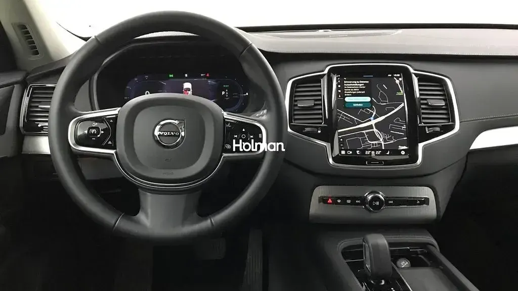 Second-hand Volvo XC90 Plus 455 CP (334 kW) 2024 Albastru SUV