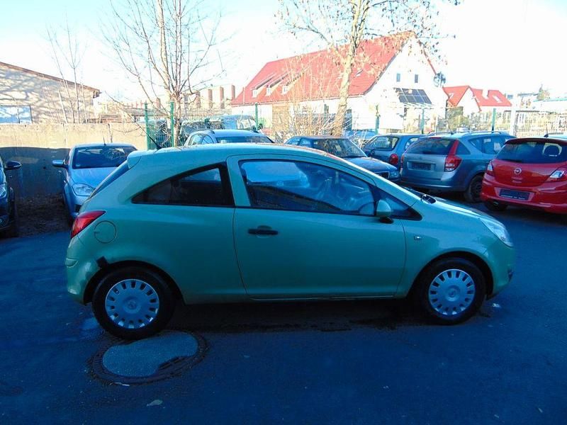 Gebraucht Opel Corsa Basis 60 PS (44 kW) 2008 Grün Kleinwagen