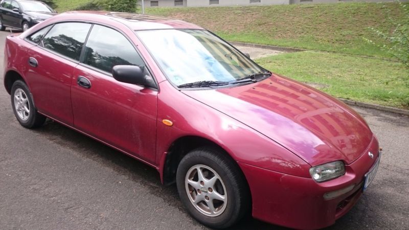 Mazda 323f bj