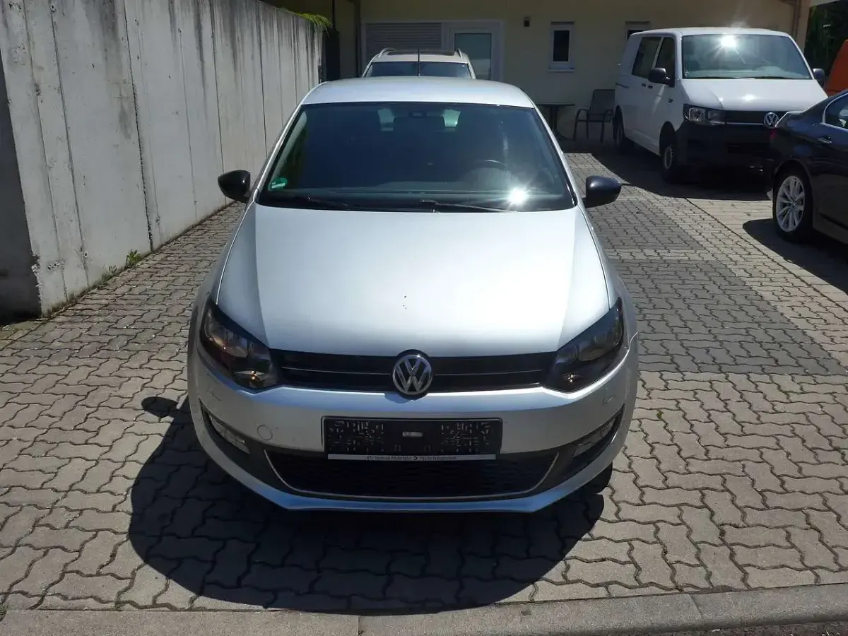 Gebraucht VW Polo Style 105 PS (77 kW) 2011 Reflexsilber metallic Kleinwagen