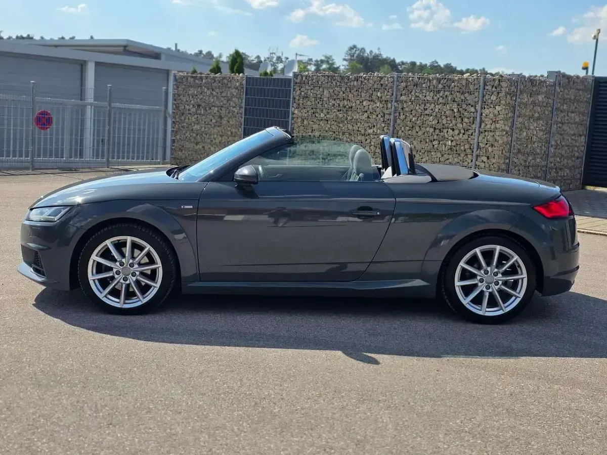 Gebraucht Audi TT S-Line 184 PS (135 kW) 2016 Grau Coupé