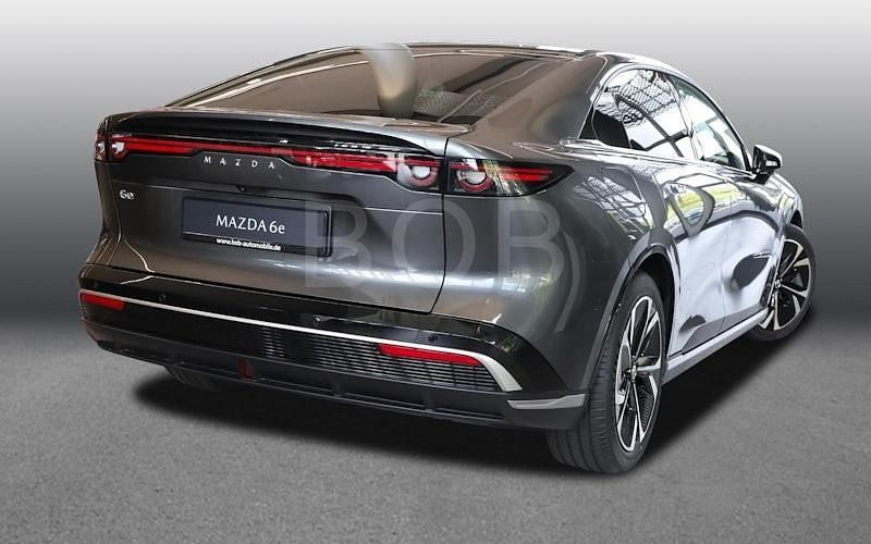 Neu Mazda 6e Takumi-Line 189 kW (258 PS) 2026 Machine gray Limousine