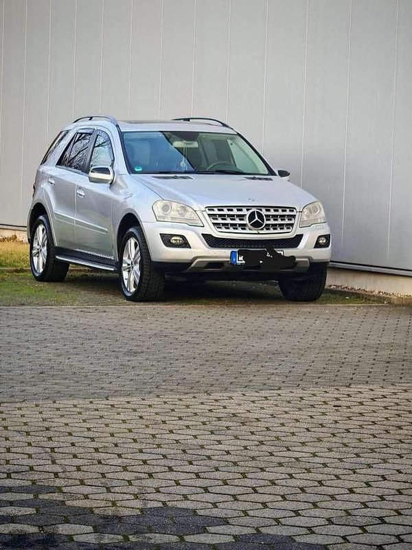 Gebraucht Mercedes ML280 190 PS (139 kW) 2008 SUV