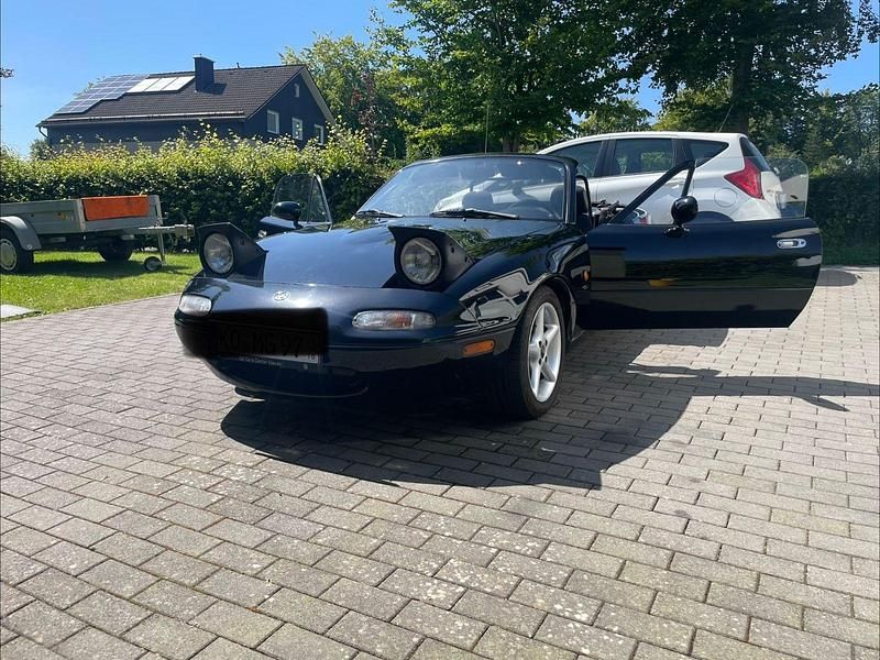 Gebraucht Mazda MX5 90 PS (66 kW) 1995 Schwarz Cabrio